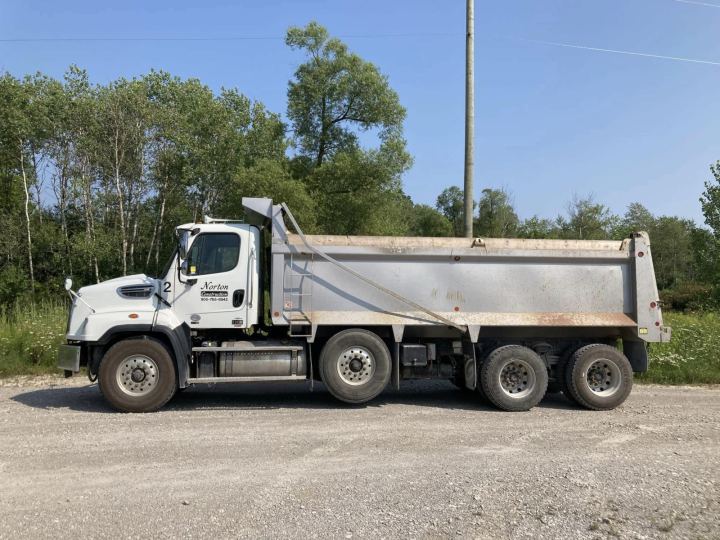 norton-construction-dump-truck