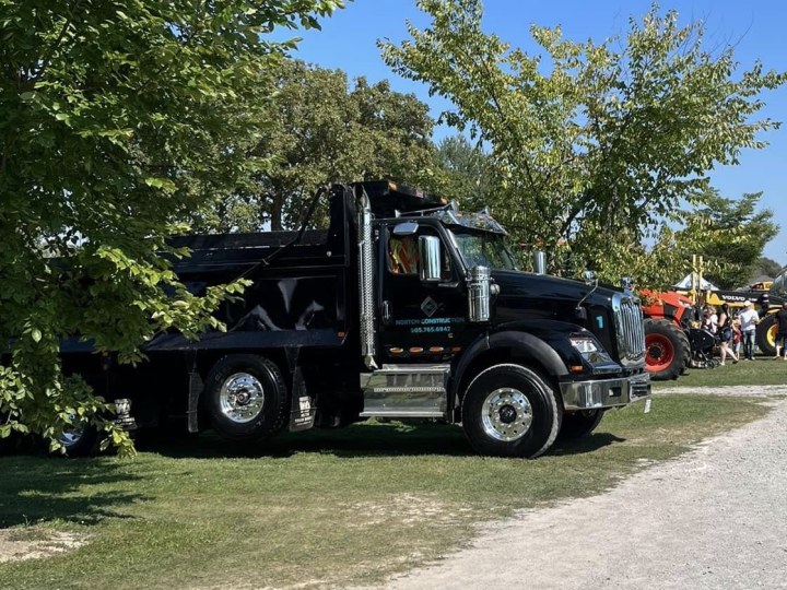 norton-dump-truck